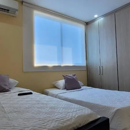 Direct View To Paradise. Apartment *